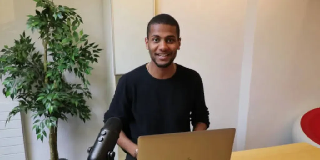 Site dropshipping yomi denzel : yomi denzel chiffre d’affaire Rabais